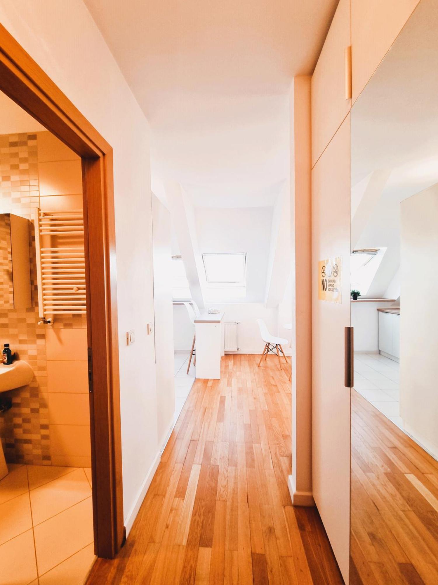 Bucharest Central E Apartment 외부 사진